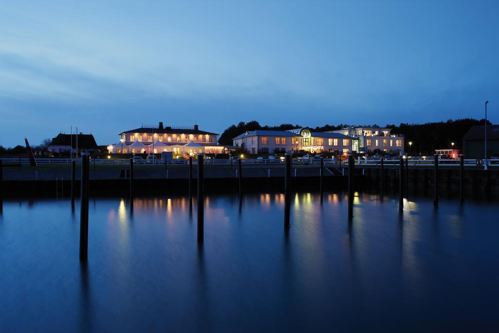Hotel Faehrhaus Munkmarsch Экстерьер фото